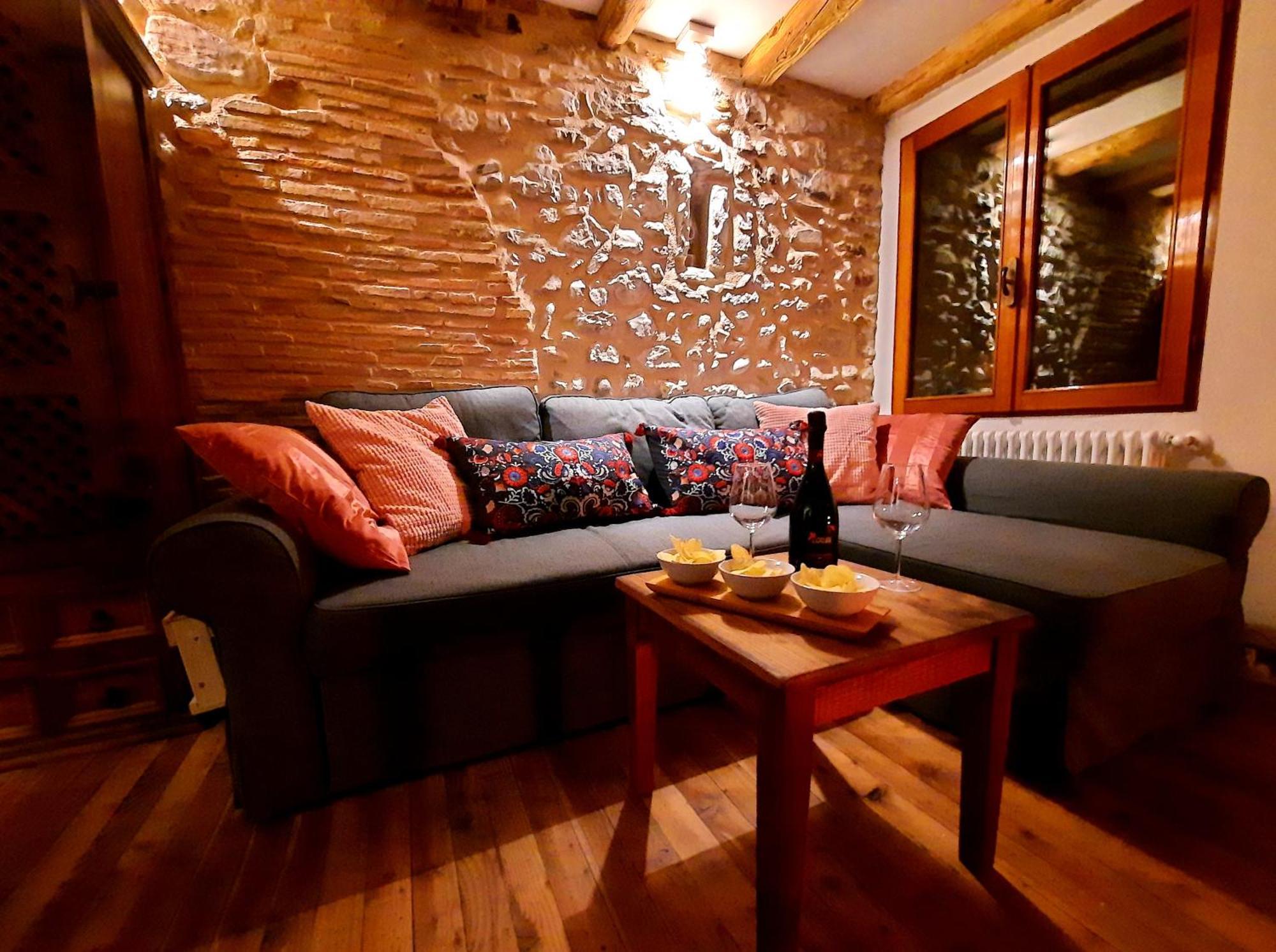 La Casa Rosa Di Segusino With Spa Jacuzzi In Garden Sequsino Cameră foto